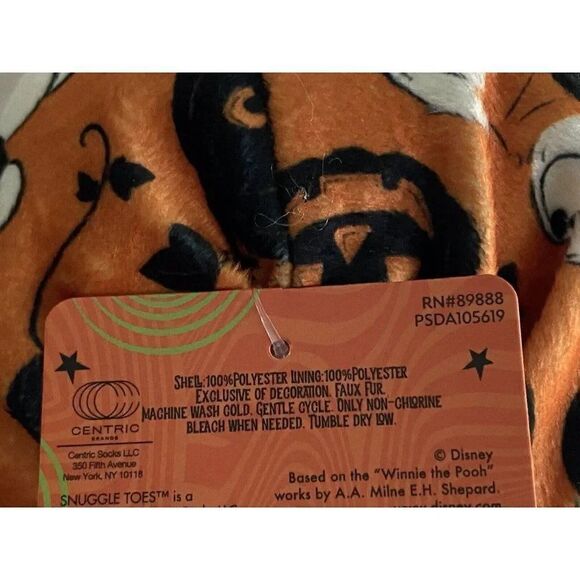 Disney Winnie The Pooh Snuggle Toes No Slip Slipper Socks Halloween  Sz 4-10 NEW - Picture 8 of 8